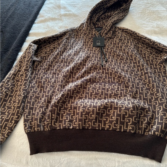 Brand new with tag wrong size M - Picture 2 of 4